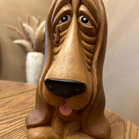 Vintage Brown Crying Basset Hound Mid Century Modern Ceramic Figurine MC… - Picture 8 of 11